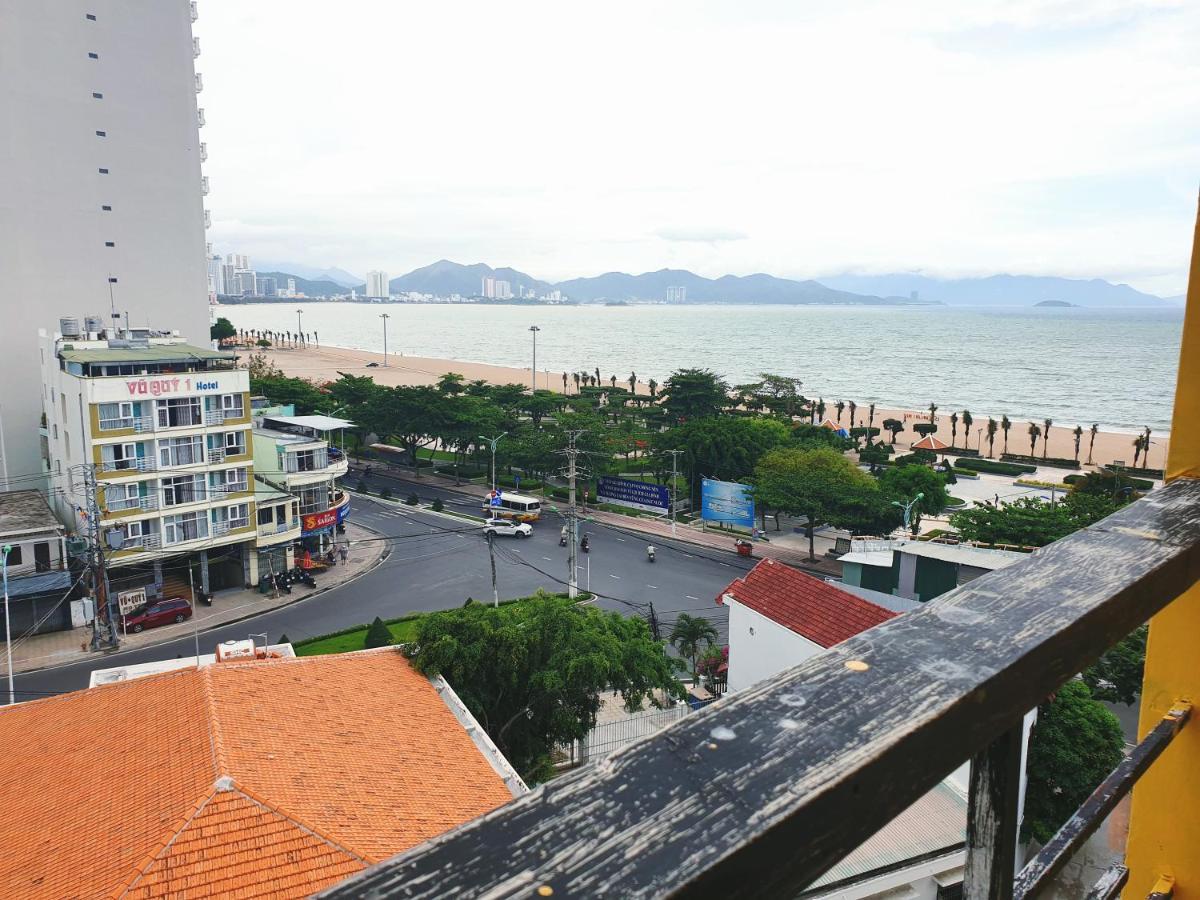 Vanda Hotel Nha Trang Esterno foto